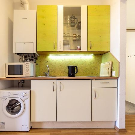 Apartment 5 Stops Away From City-Centre Wien Eksteriør bilde