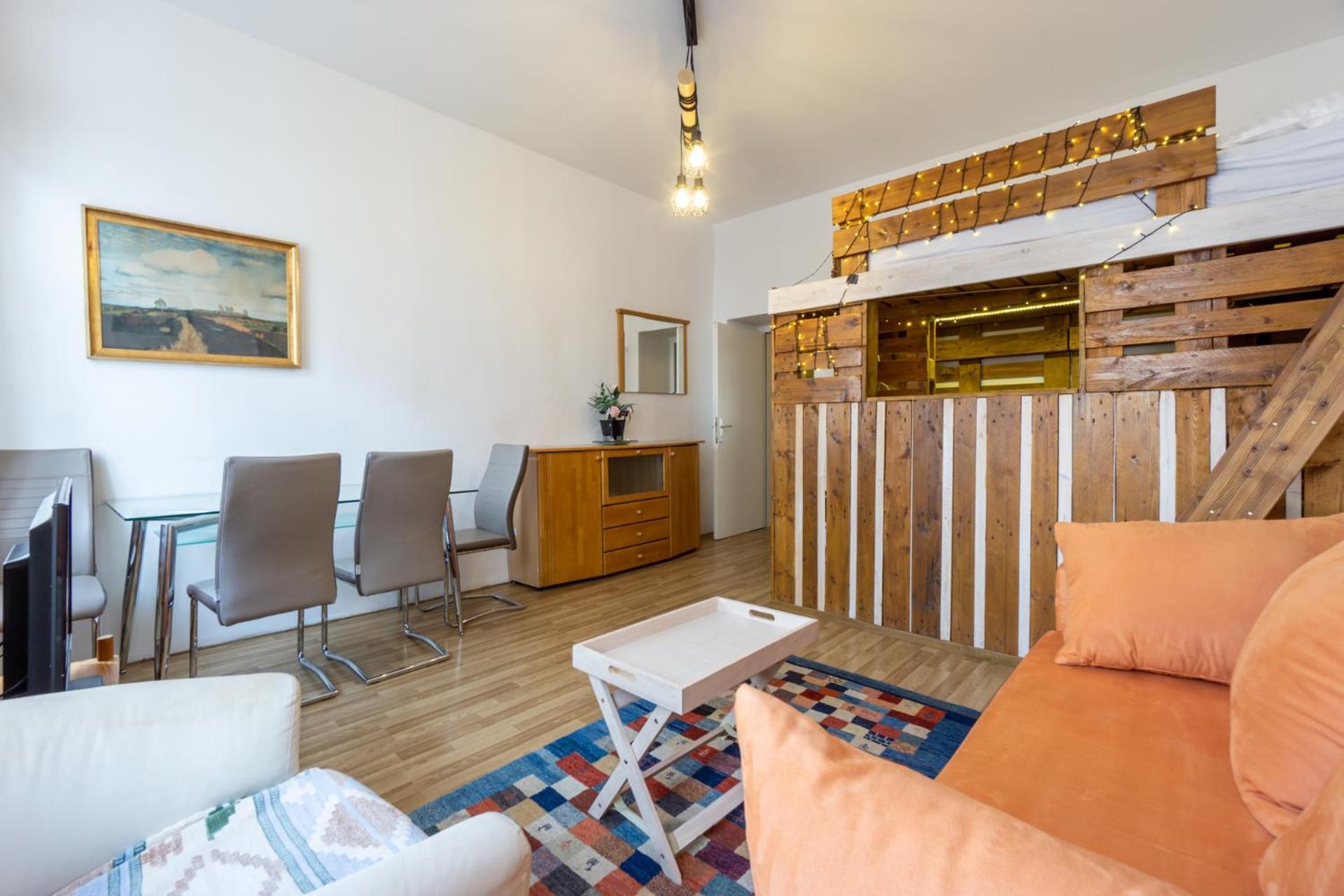 Apartment 5 Stops Away From City-Centre Wien Eksteriør bilde